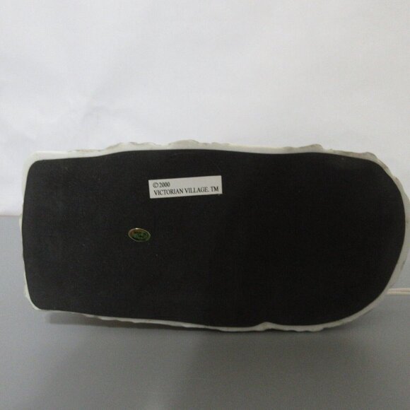 Victorian Village Collectable Black Rock Point Lighthouse Porcelain Hand Painted - Picture 8 of 9